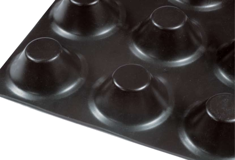 Мембрана Максистуд (HDPE) 2х20м
